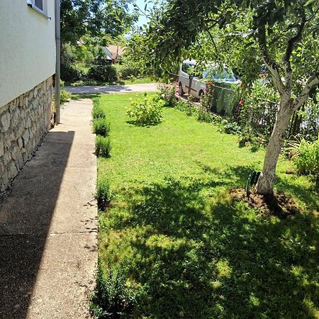 Apartman Pavelić Lovinac  Zewnętrze zdjęcie