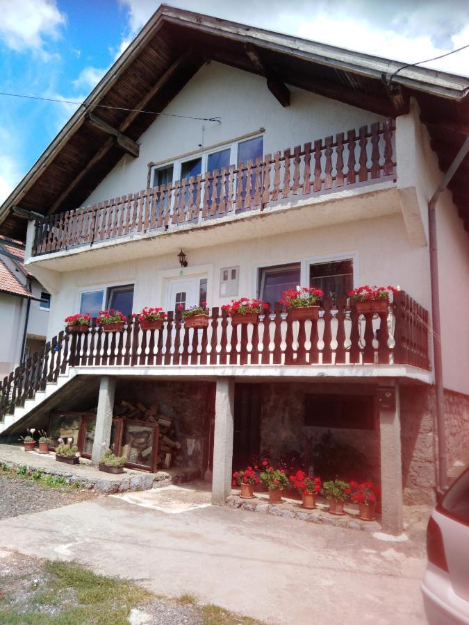 Apartman Pavelić Lovinac  Zewnętrze zdjęcie