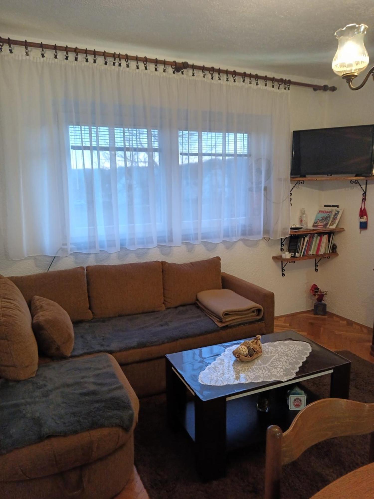 Apartman Pavelić Lovinac  Zewnętrze zdjęcie